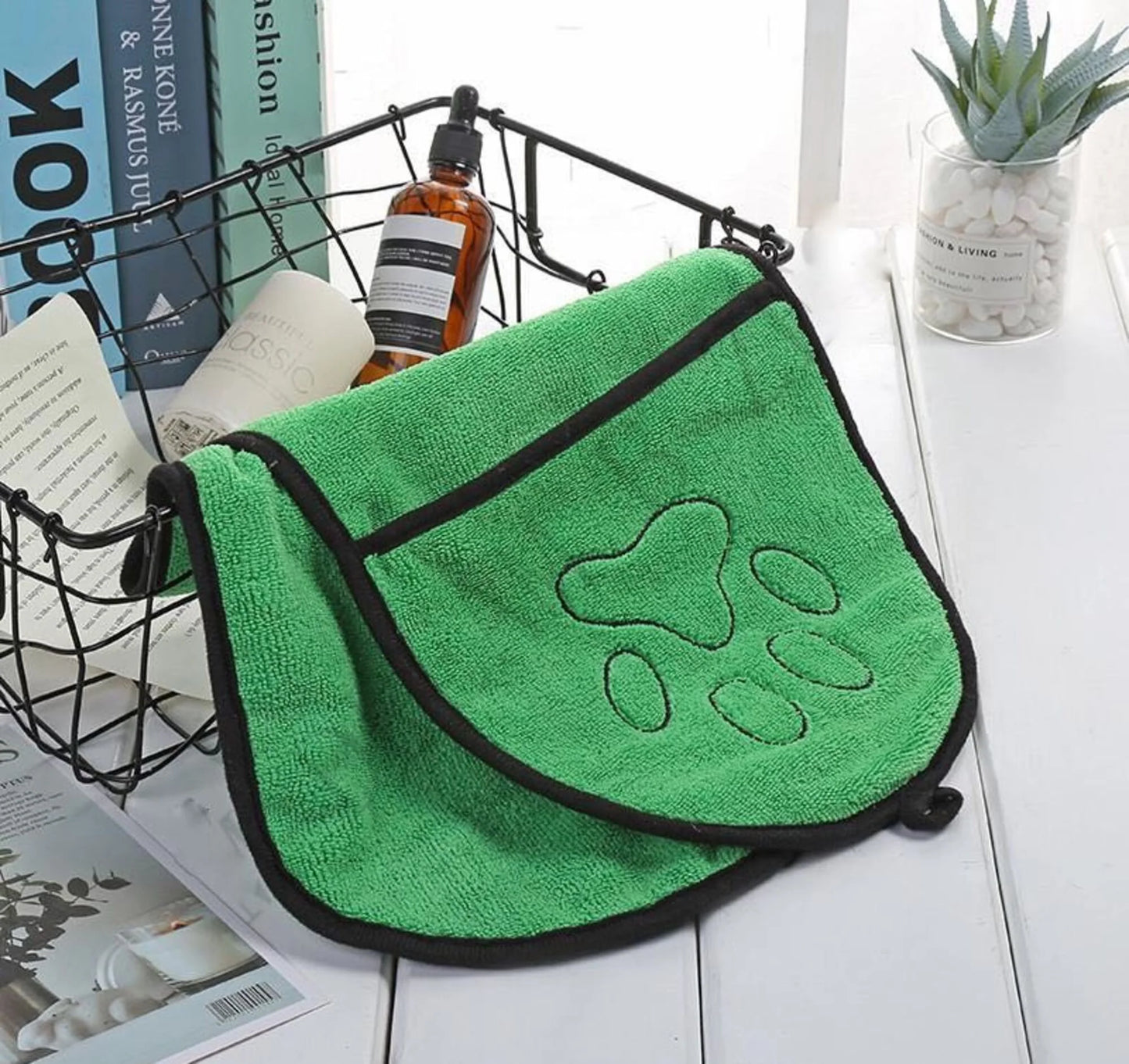 Benat Pets Ultra-Absorbent Dog Bath Towel with Double Drop Pocket Design